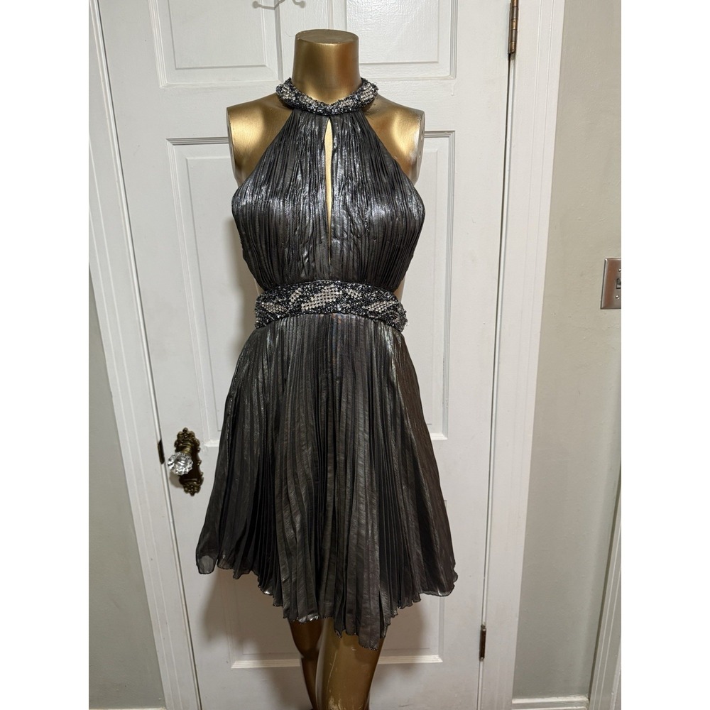 Silver Beaded Sequin Formal Homecoming Prom Pageant Dress Size 6 Tony Bowls
